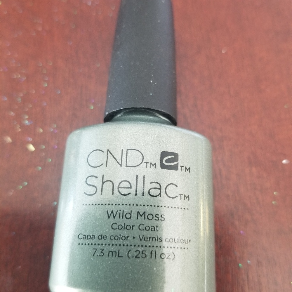 CND Shellac